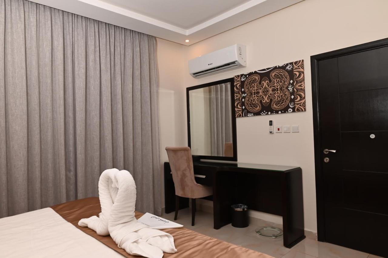 The Artisan Hotel-suits 3*